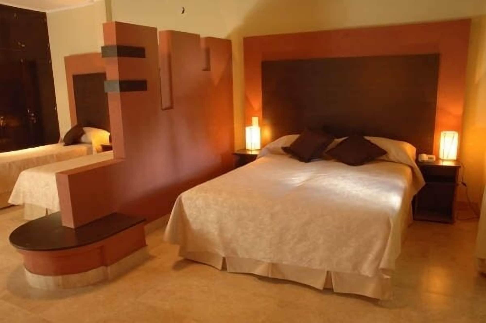 Hotel Aybal Salta Eksteriør bilde